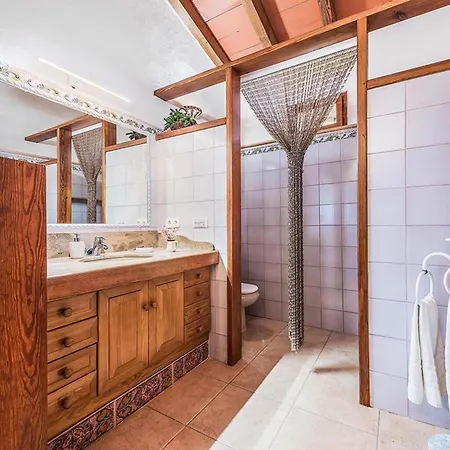 Villa Beautiful Mallorca 4 Bedrooms Charming Grove Private Pool Magical Scenery