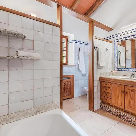 Beautiful Mallorca 4 Bedrooms Charming Grove Private Pool Magical Scenery *